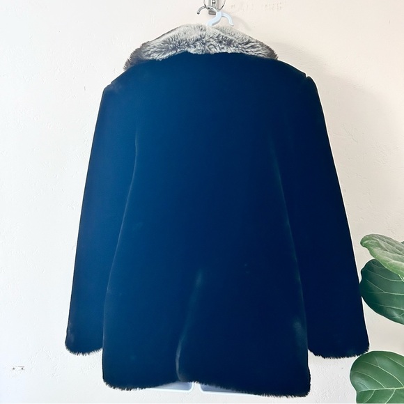 PAMELA MCCOY Faux Fur Coat Size S/XS Shawl Collar Mobwife - Picture 8 of 14